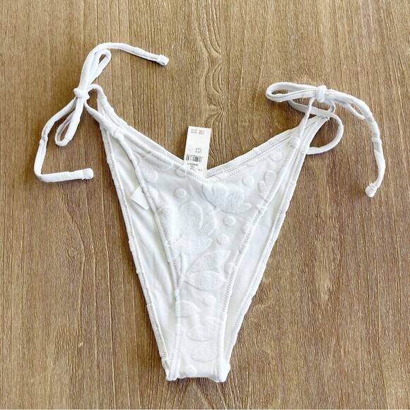 Aerie Terry Low Rise Tie Cheekiest Bikini Bottom in Floral White Size Small NWT - Picture 1 of 7